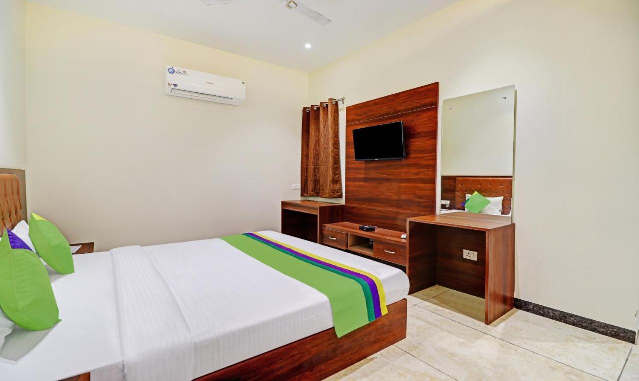 Hotel Treebo Trend Gt Palace Fatehabad Road Agra  Zewnętrze zdjęcie